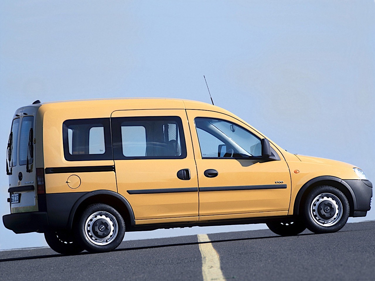 Opel Combo photo 21