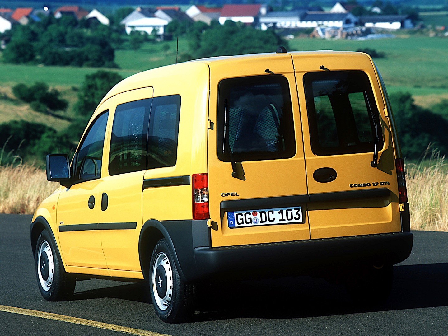 Opel Combo photo 29