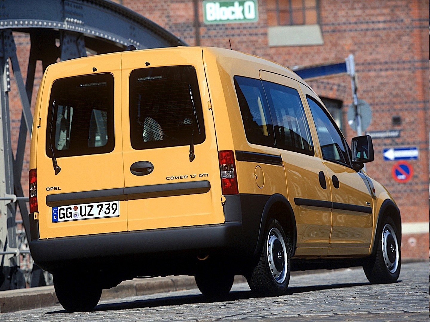 Opel Combo photo 33