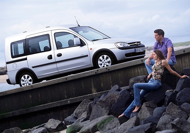 Opel Combo photo 37