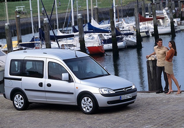 Opel Combo photo 44