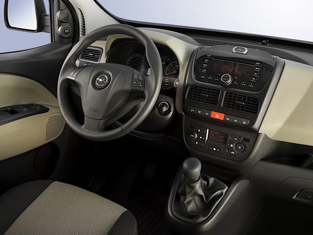 Opel Combo photo 15