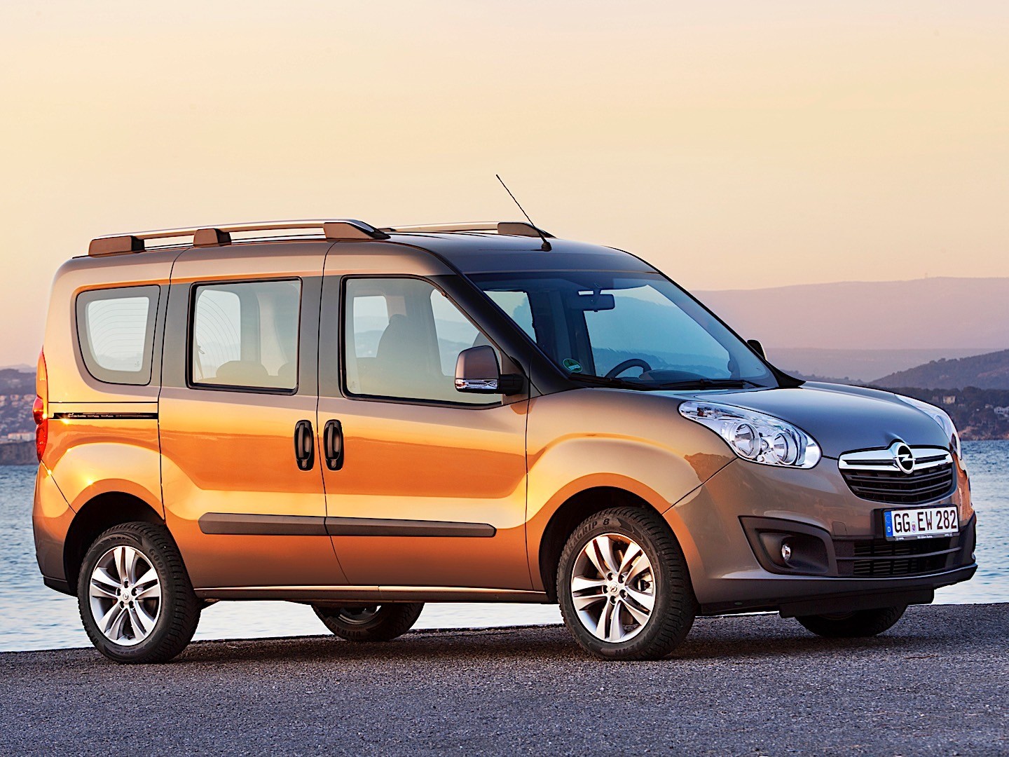 Opel Combo photo 11