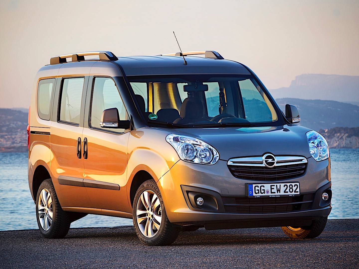 Opel Combo photo 3