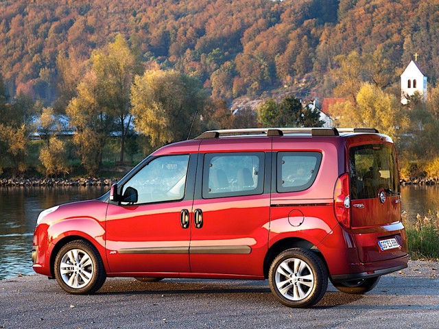 Opel Combo photo 4