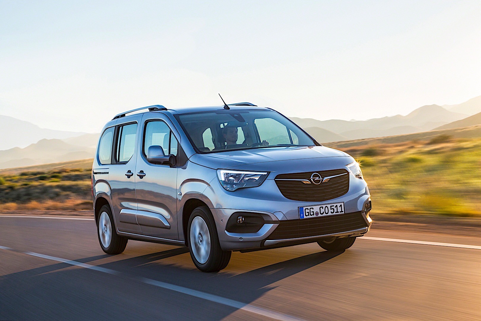 Opel Combo photo 9