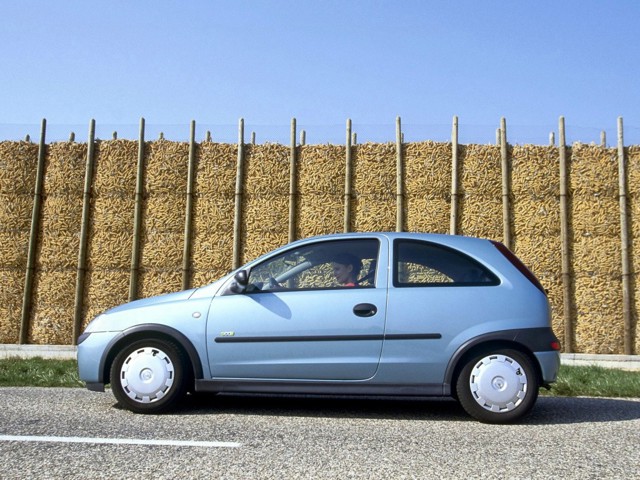 Opel Corsa 3 Doors photo 11