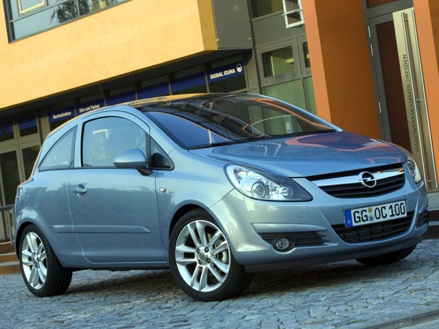 Opel Corsa 3 Doors Foto 12