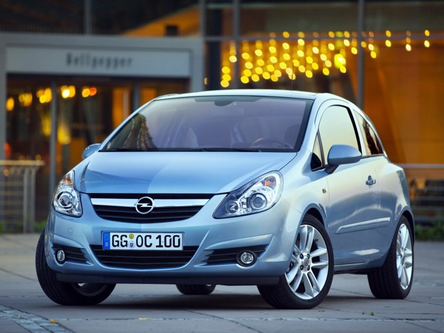 Opel Corsa 3 Doors Foto 14