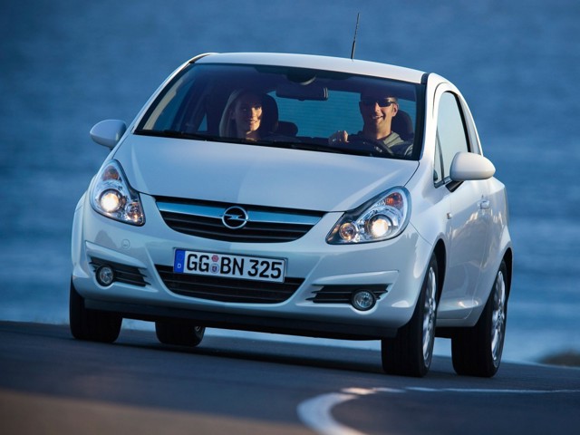 Opel Corsa 3 Doors Foto 17