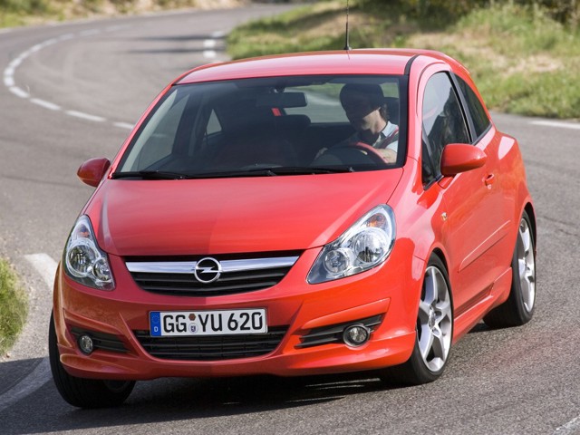 Opel Corsa 3 Doors Foto 23