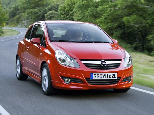 Opel Corsa 3 Doors Foto 25