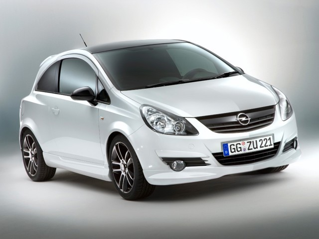 Opel Corsa 3 Doors Foto 26