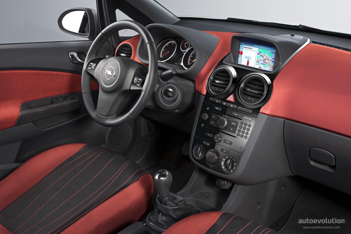 Opel Corsa 3 Doors photo 39