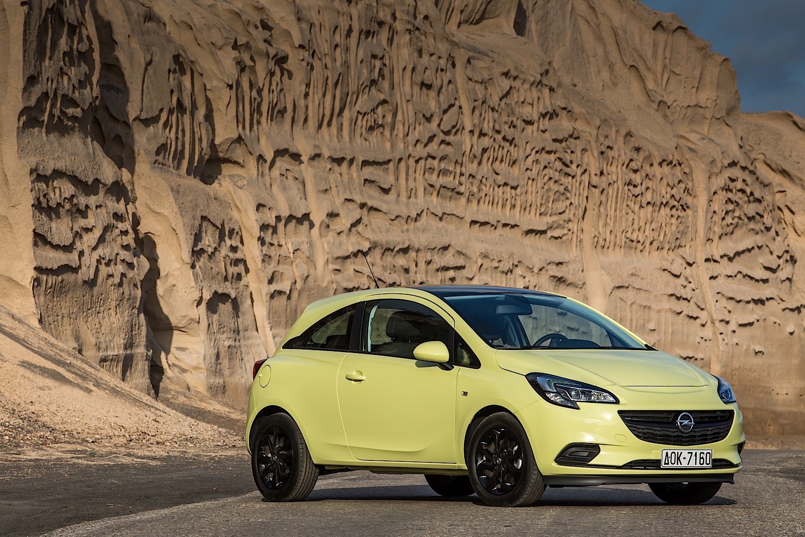 Opel Corsa 3 Doors photo 41