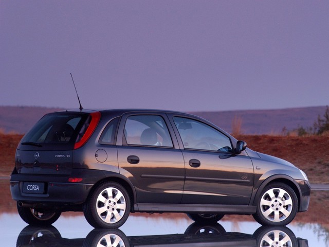 Opel Corsa 5 Doors Foto 14