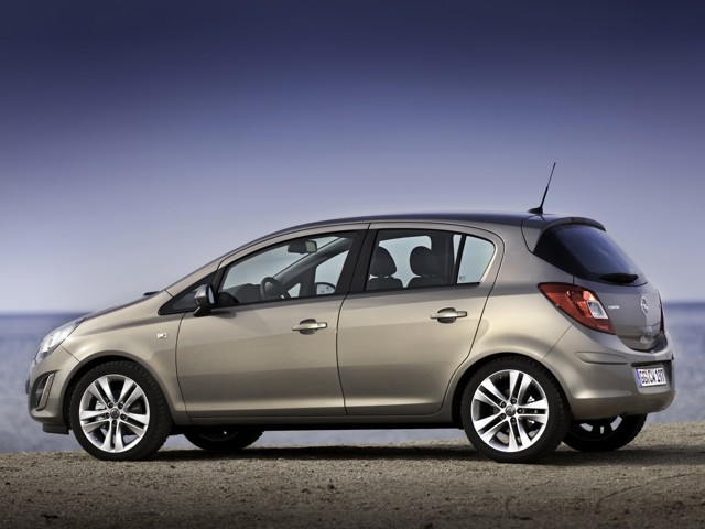 Opel Corsa 5 Doors photo 11