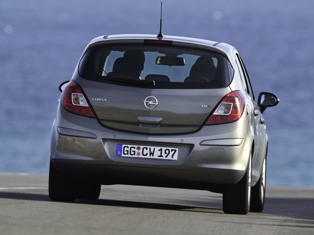 Opel Corsa 5 Doors photo 21
