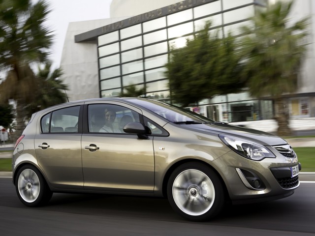 Opel Corsa 5 Doors photo 24