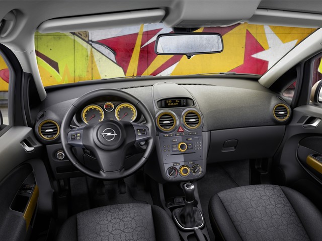 Opel Corsa 5 Doors photo 31
