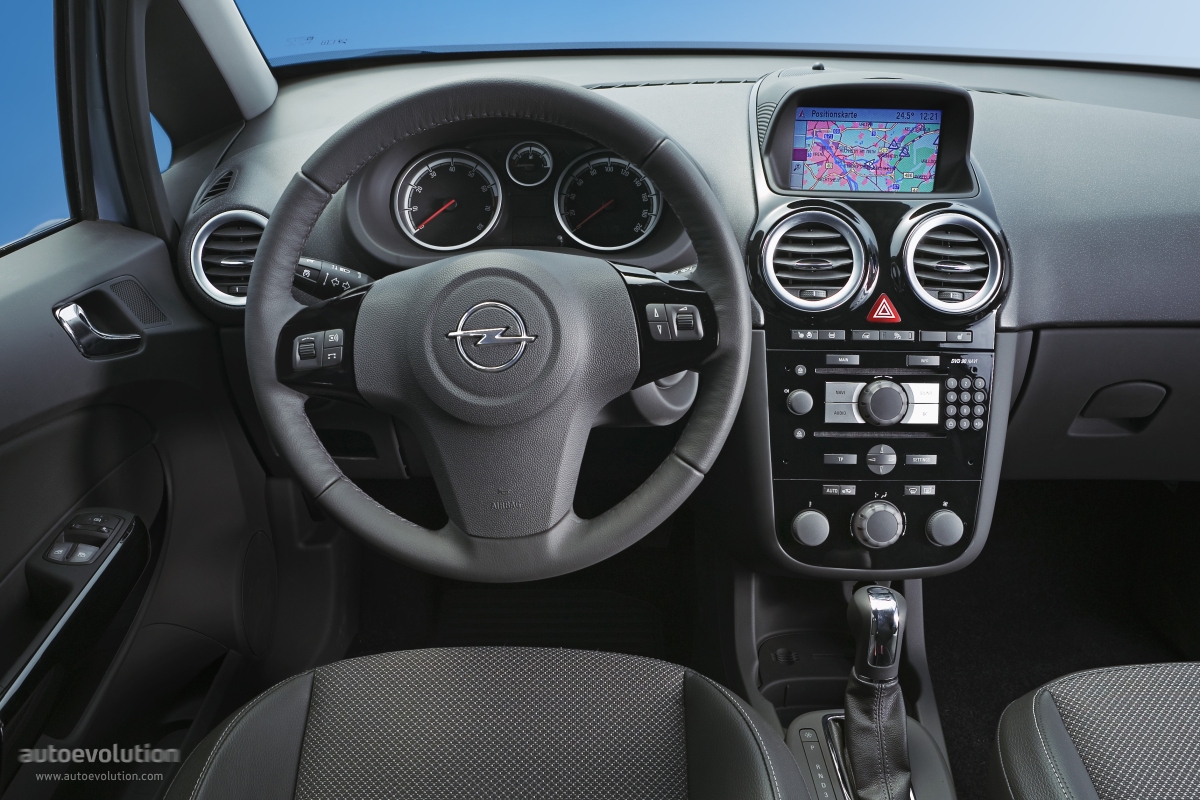 Opel Corsa 5 Doors photo 29