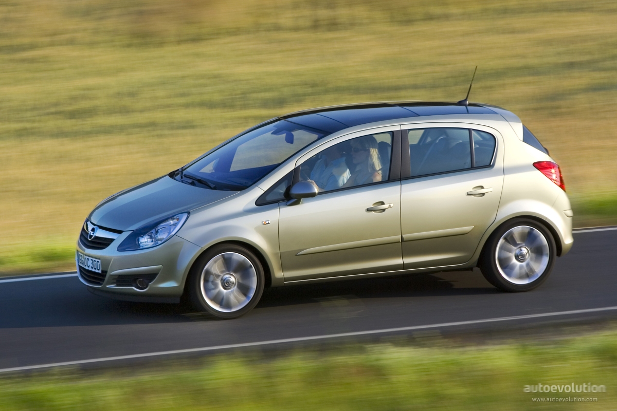 Opel Corsa 5 Doors photo 4