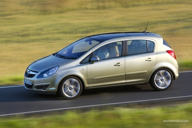 Opel Corsa 5 Doors photo 4