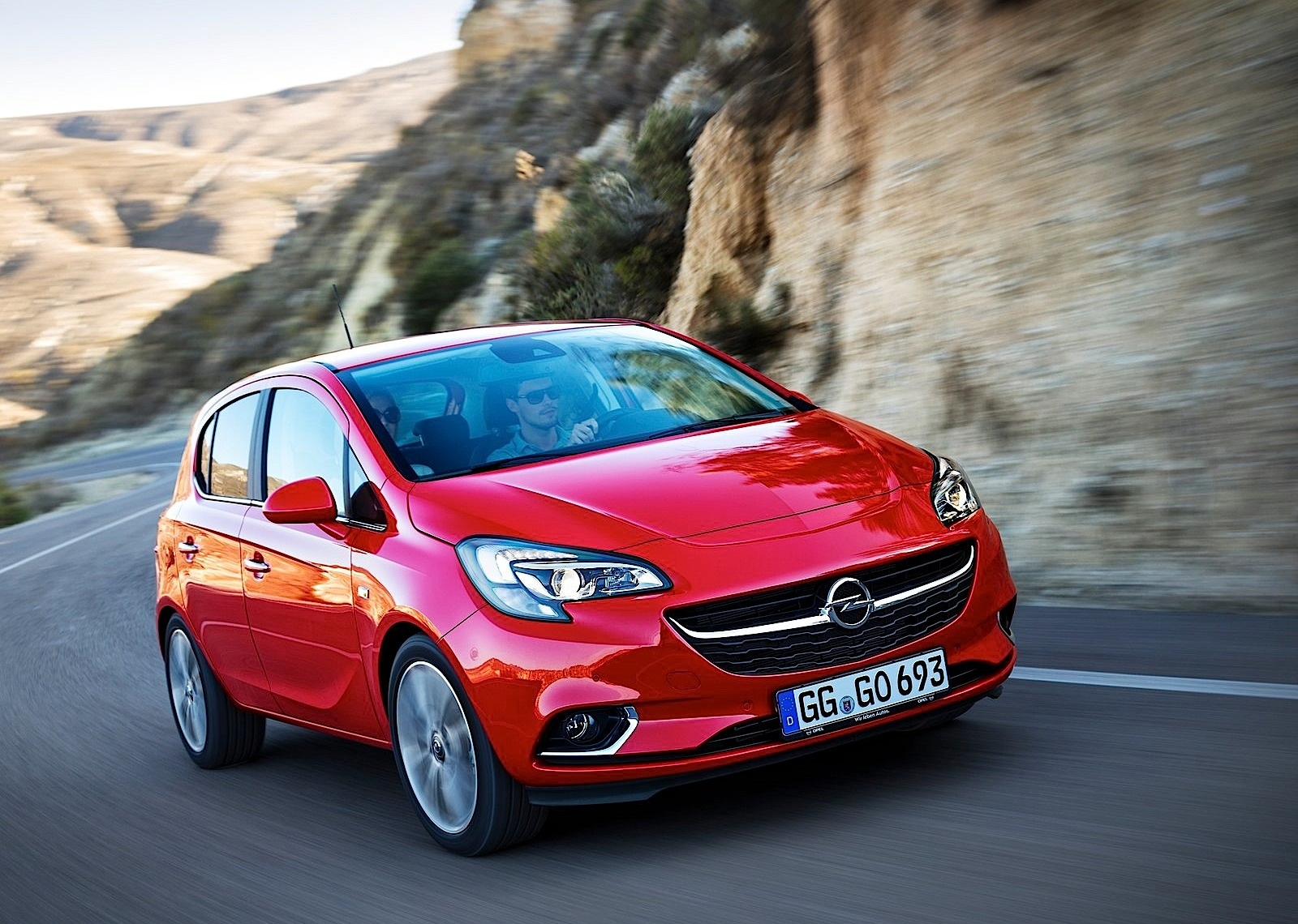 Opel Corsa 5 Doors photo 3