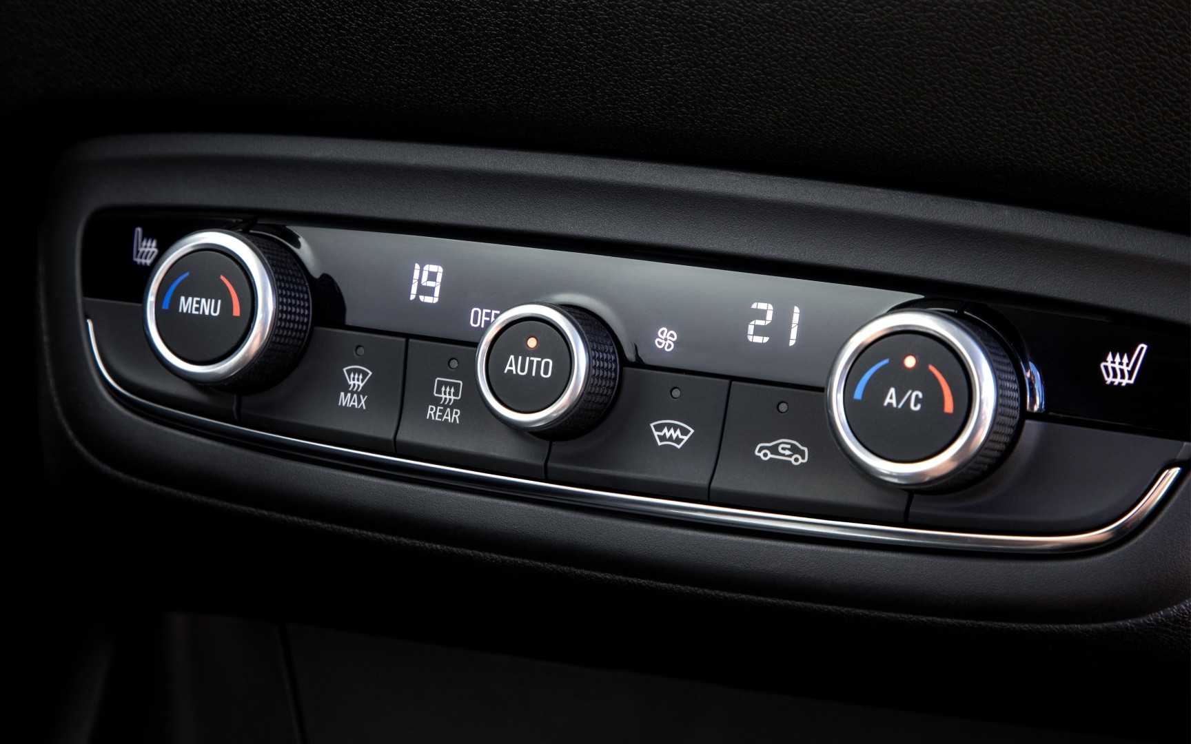 Opel Crossland photo 28