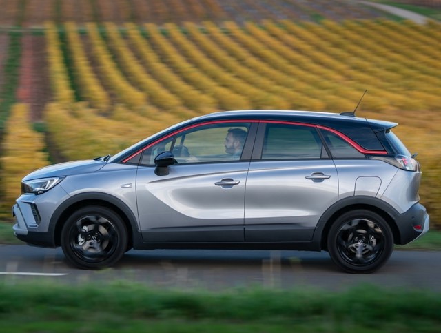 Opel Crossland photo 16