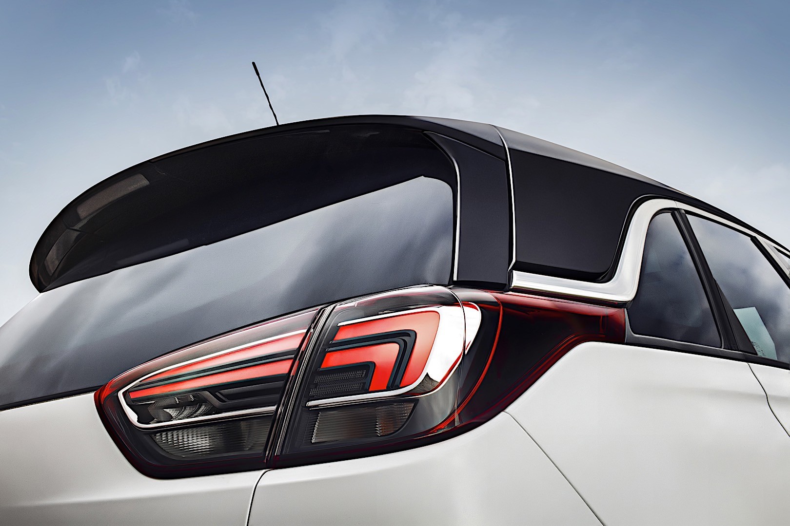 Opel Crossland photo 15