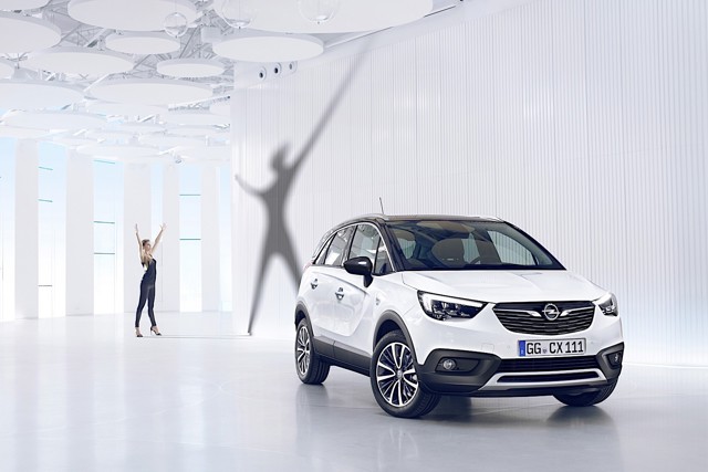 Opel Crossland photo 30