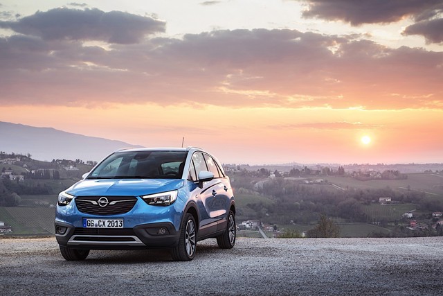 Opel Crossland photo 36
