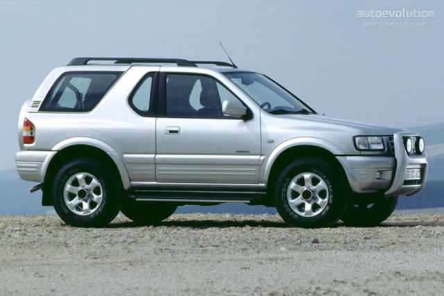 Opel Frontera photo 3