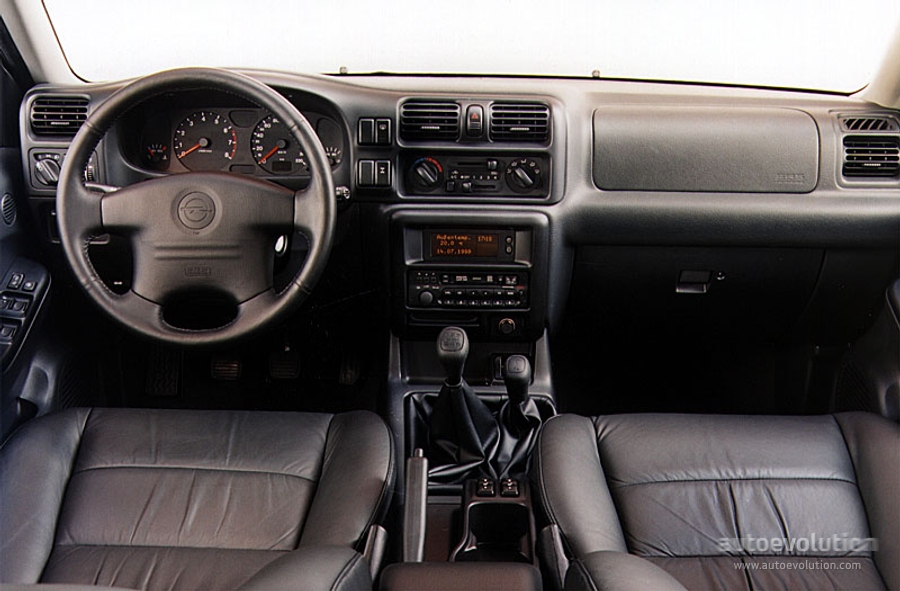 Opel Frontera photo 6