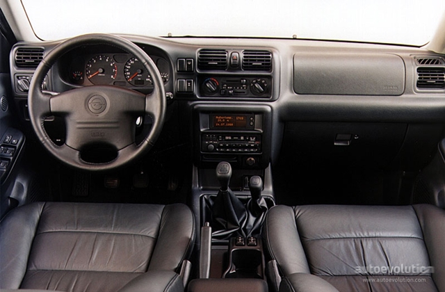 Opel Frontera photo 6
