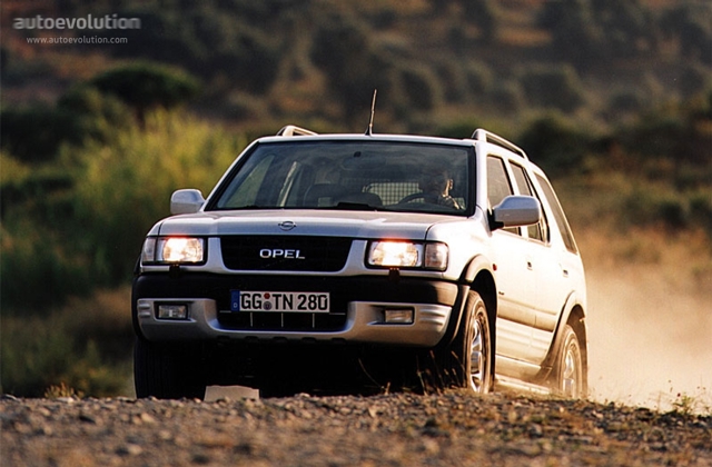 Opel Frontera photo 4