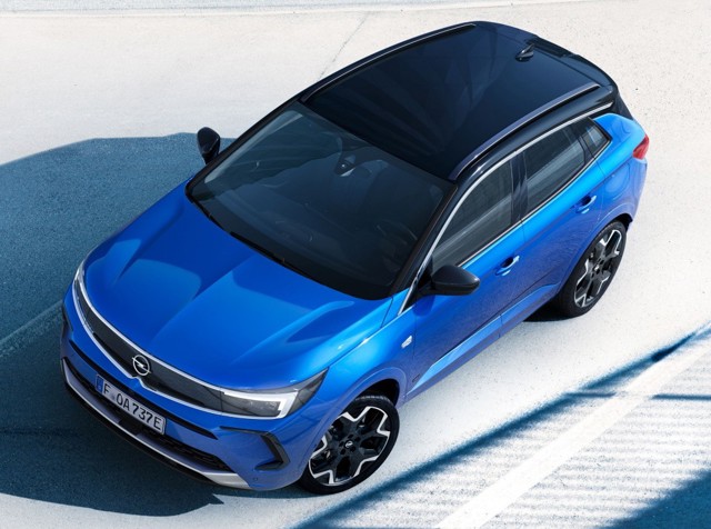 Opel Grandland photo 10