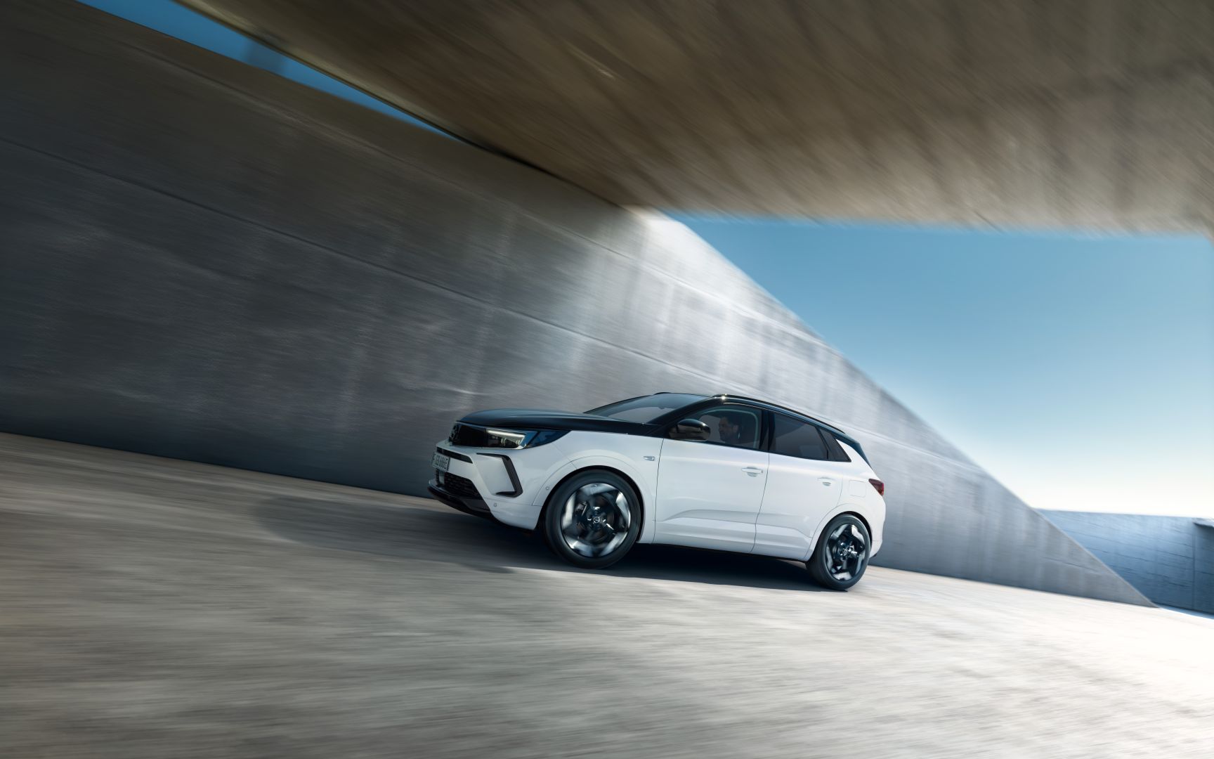 Opel Grandland photo 12