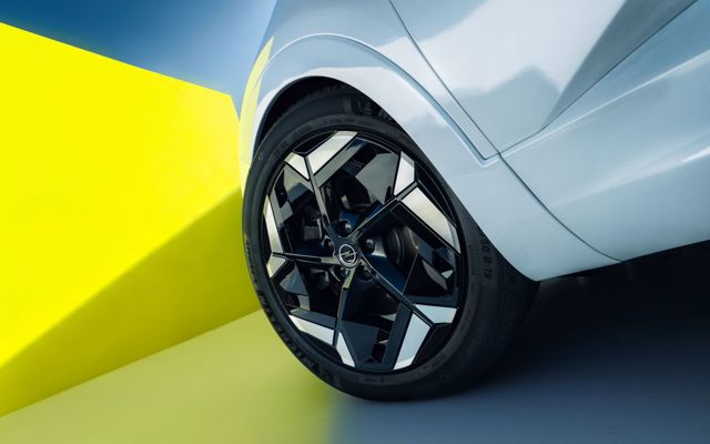 Opel Grandland photo 17