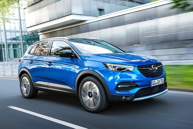 Opel Grandland photo 12