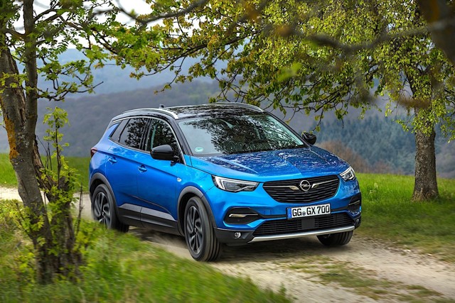 Opel Grandland photo 2