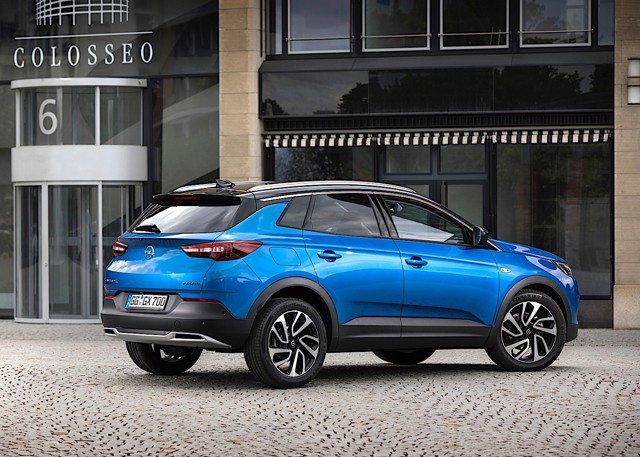 Opel Grandland photo 3