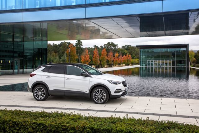 Opel Grandland photo 52