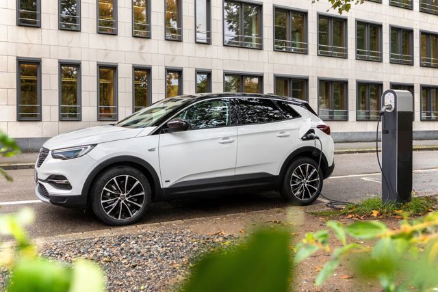 Opel Grandland photo 56