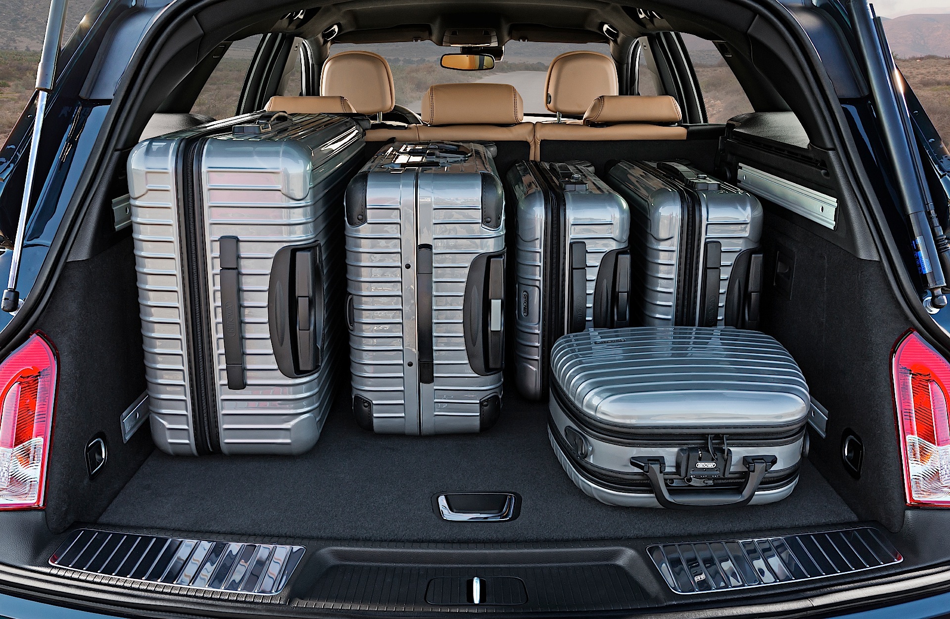 Opel Insignia Country Tourer photo 33