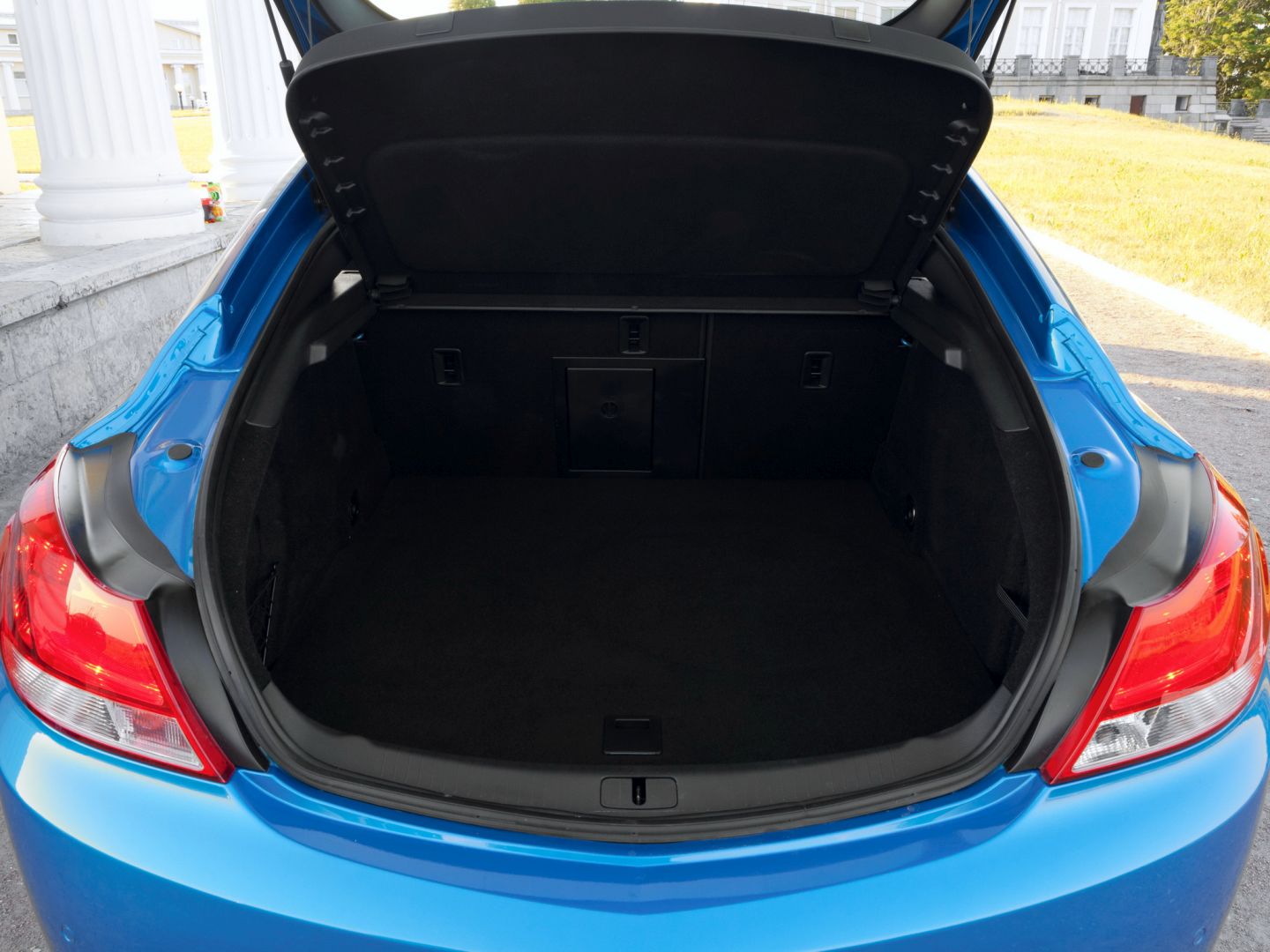 Opel Insignia Opc photo 37