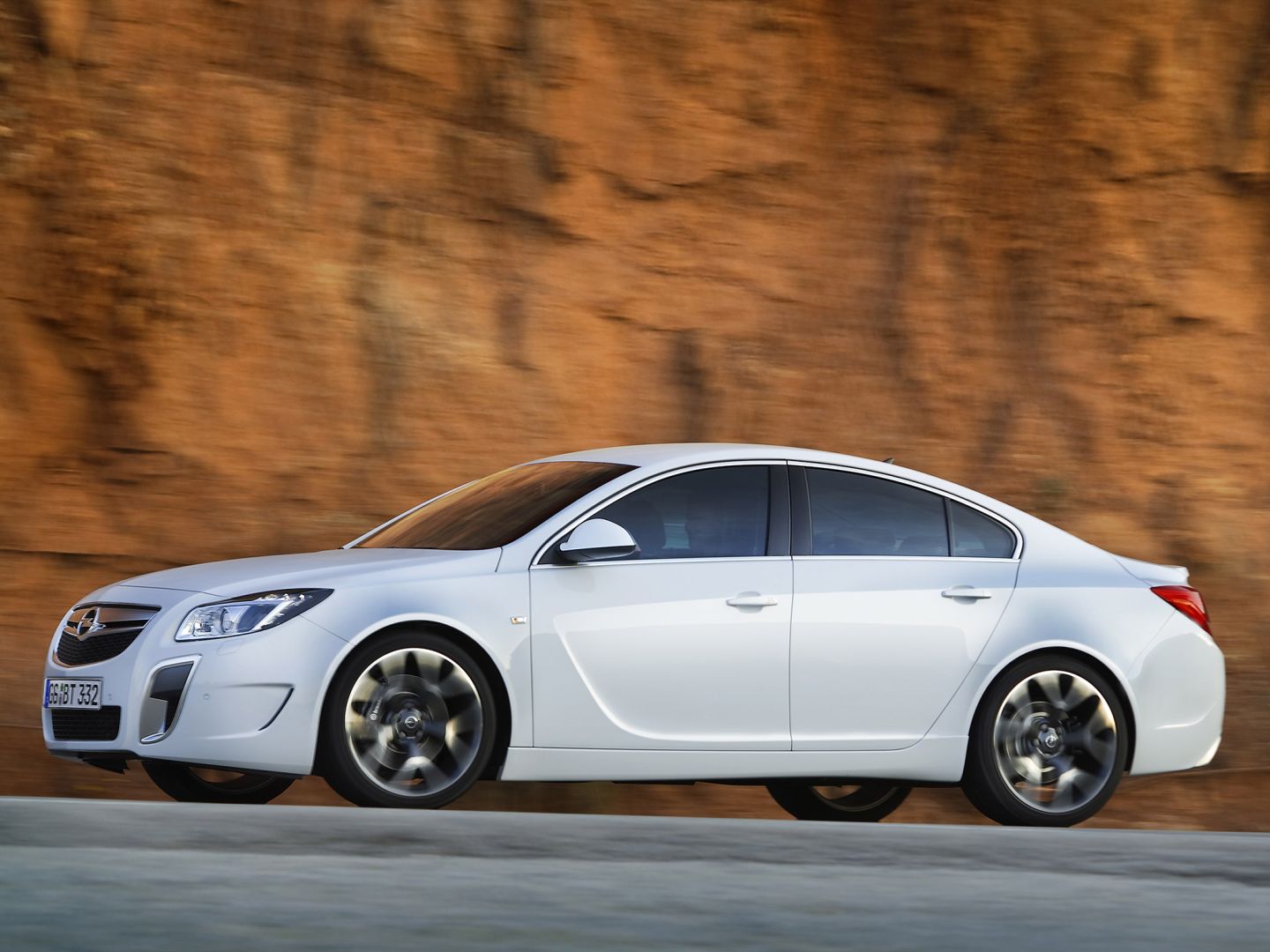 Opel Insignia Opc photo 16