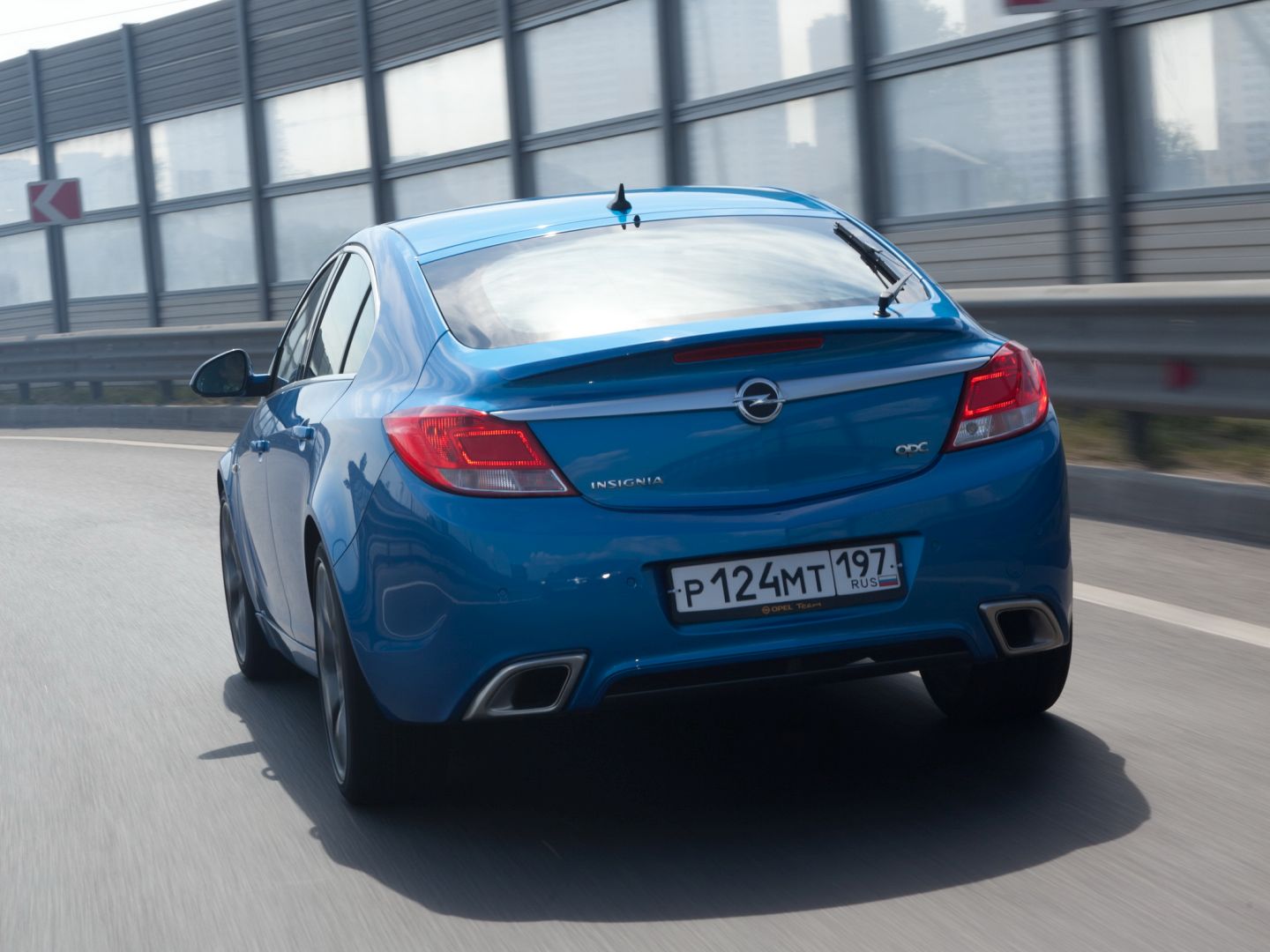 Opel Insignia Opc photo 26