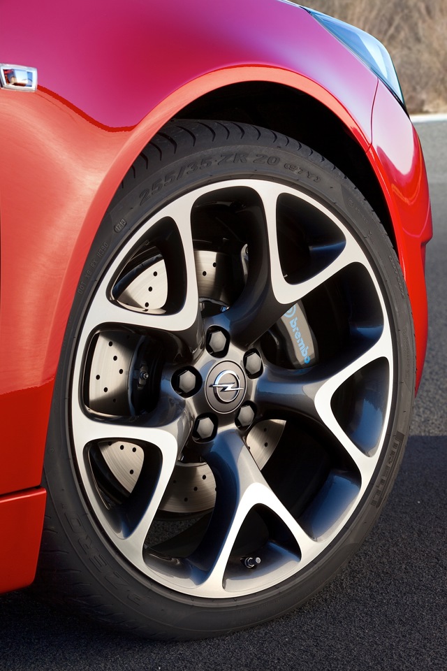 Opel Insignia Sports Tourer Opc photo 1